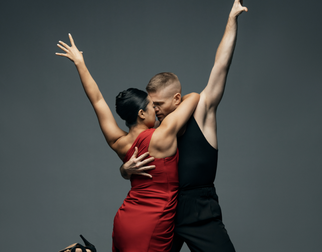 Erina Ueda and Adam Houston from Giordano Dance Chicago. Photo by Todd Rosenberg